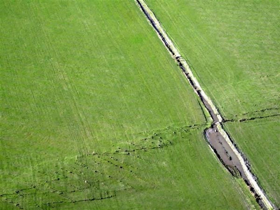 Earthquake hydrology and liquefaction